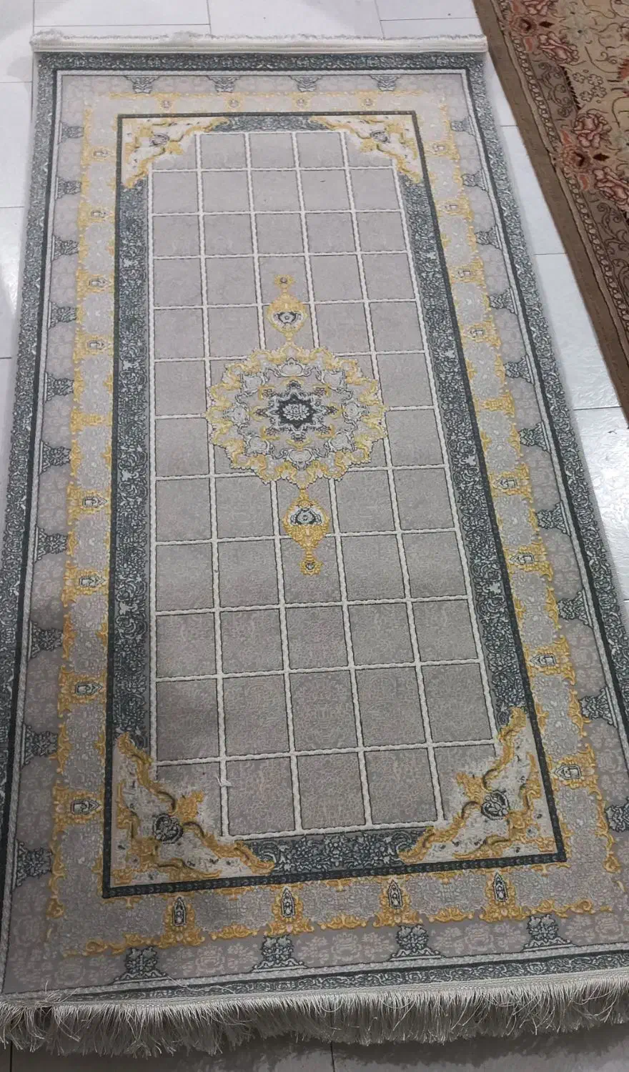 فرش نگین فجر کاشان|فرش|پردیس, فاز ۳|دیوار