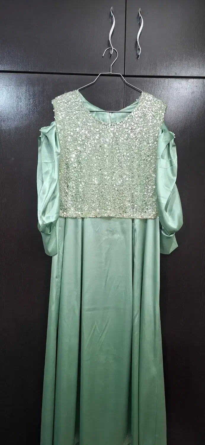 لباس مجلسی|لباس|شاهینشهر, خانه کارگر|دیوار