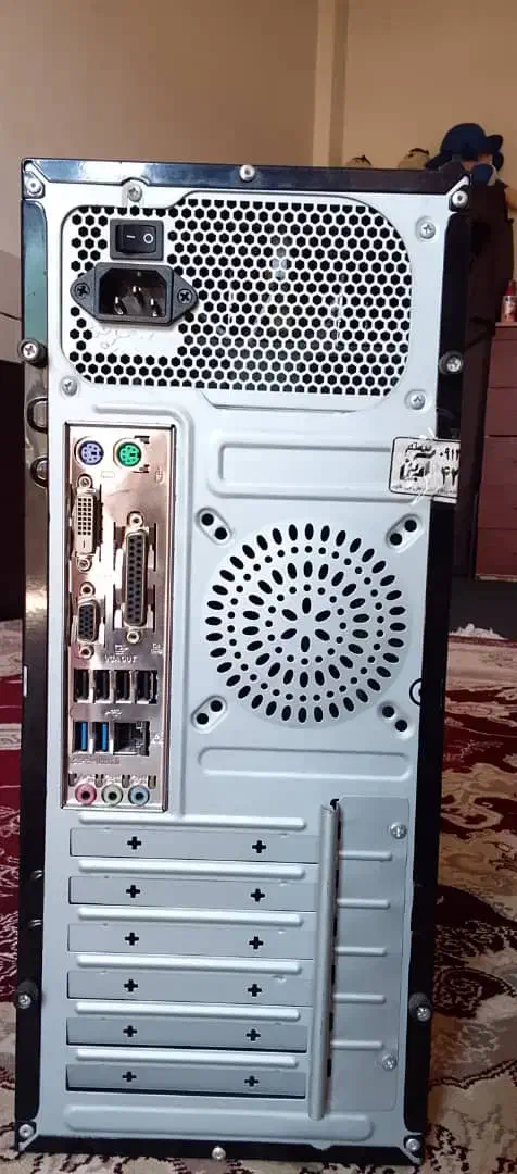 کامپیوتر ولوازم|رایانه رومیزی|بروجن, |دیوار