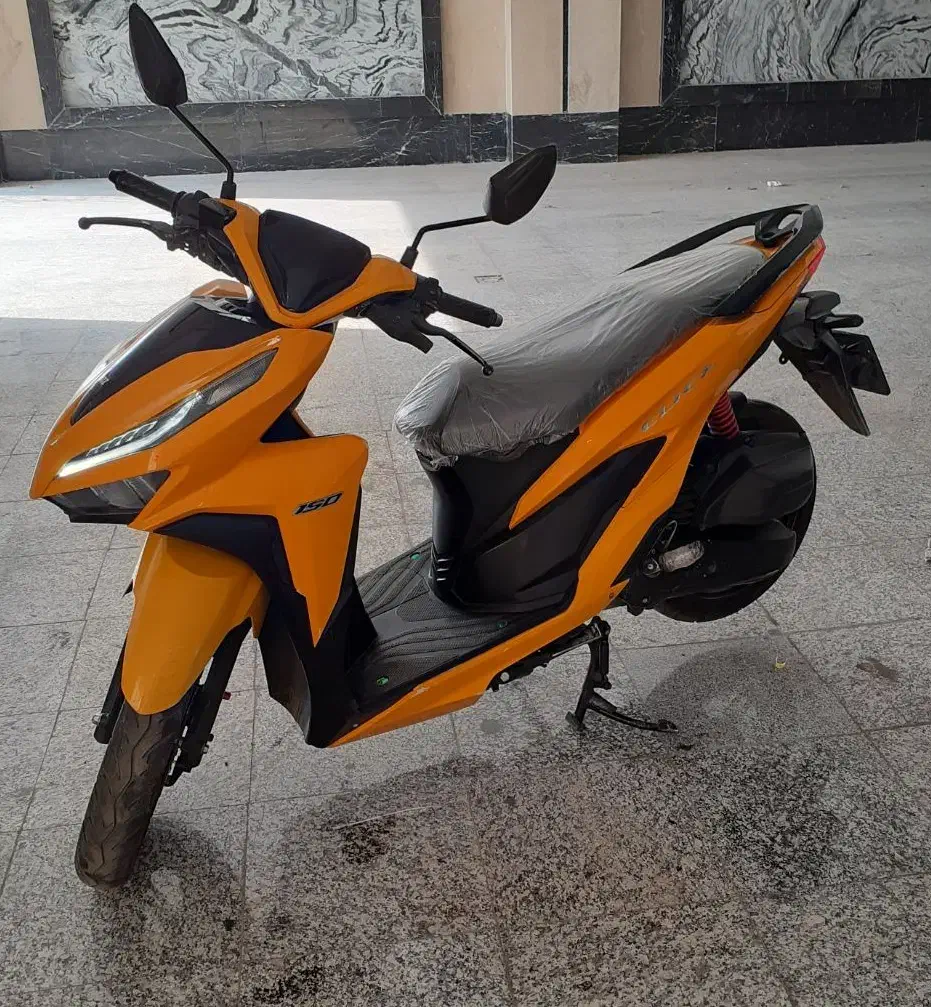 طرح کلیک ۱۴۰۰ درحد صفر  مشابه ۱۴۰۳|موتورسیکلت|تهران, شادآباد|دیوار