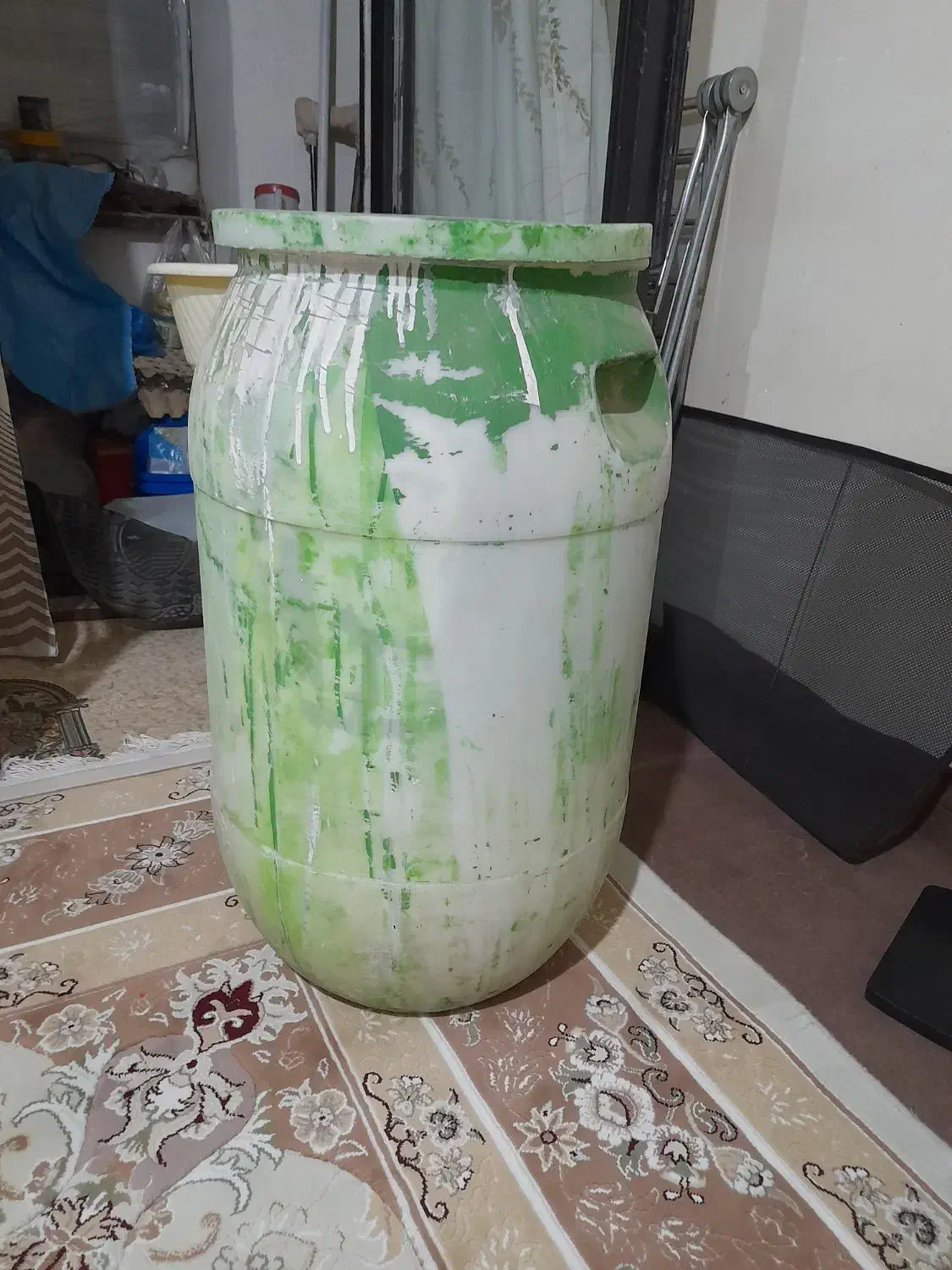 دوعددگالن ۸۰لیتری بفروش میرسد|ظروف نگهدارنده، پلاستیکی، یک‌بارمصرف|نظرآباد, مسکن مهر نظرآباد|دیوار