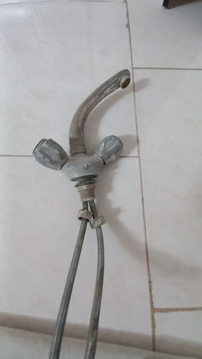 سرشور دست شور|لوازم سرویس بهداشتی|مشهد, الهیه|دیوار