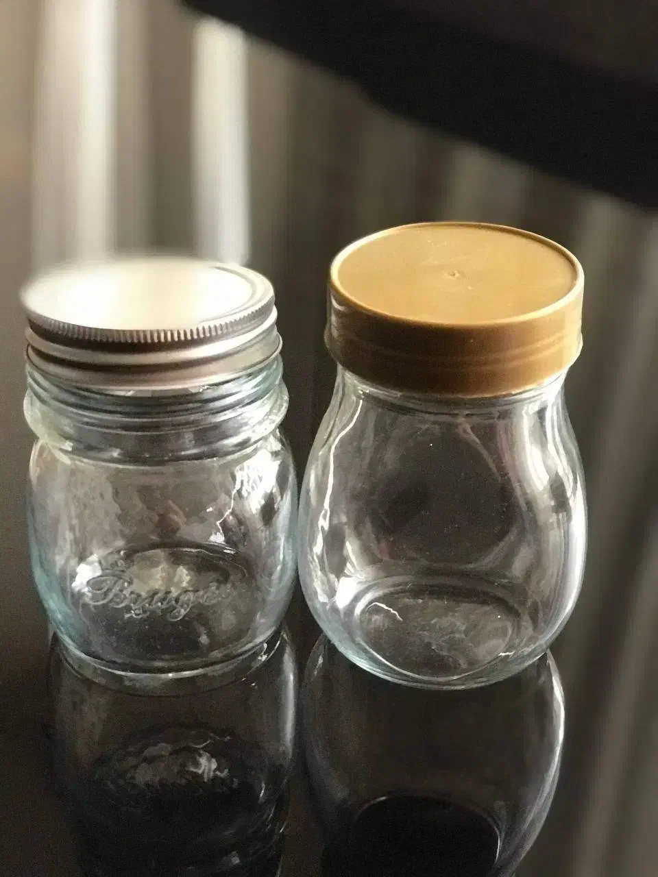 فروش عمده بانکه شیشه ای کوچک تعداد بالا|ظروف نگهدارنده، پلاستیکی، یک‌بارمصرف|تهران, جنت‌آباد جنوبی|دیوار