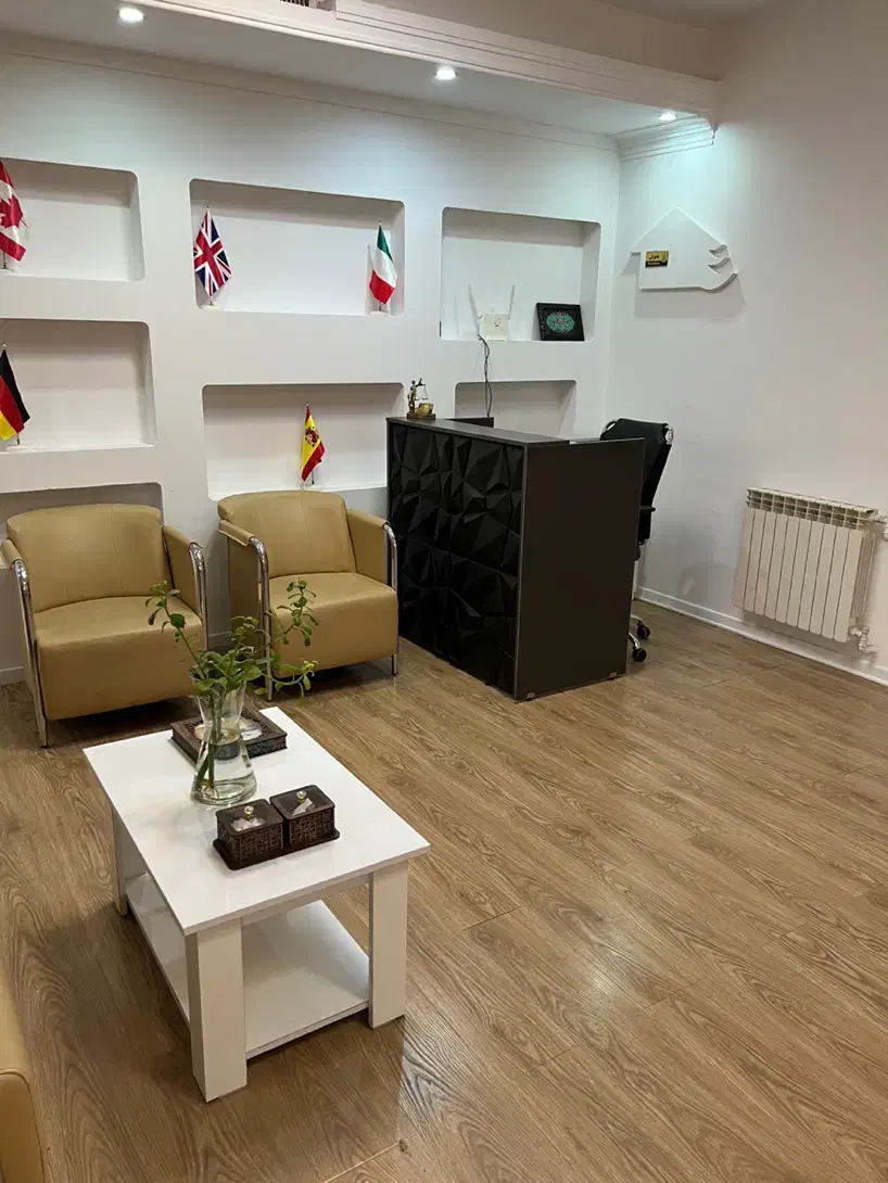 اجاره اتاق از یک دفتر (به صورت ساعتی)|اجارهٔ کوتاهمدت دفتر کار و فضای آموزشی|تهران, سعادتآباد|دیوار