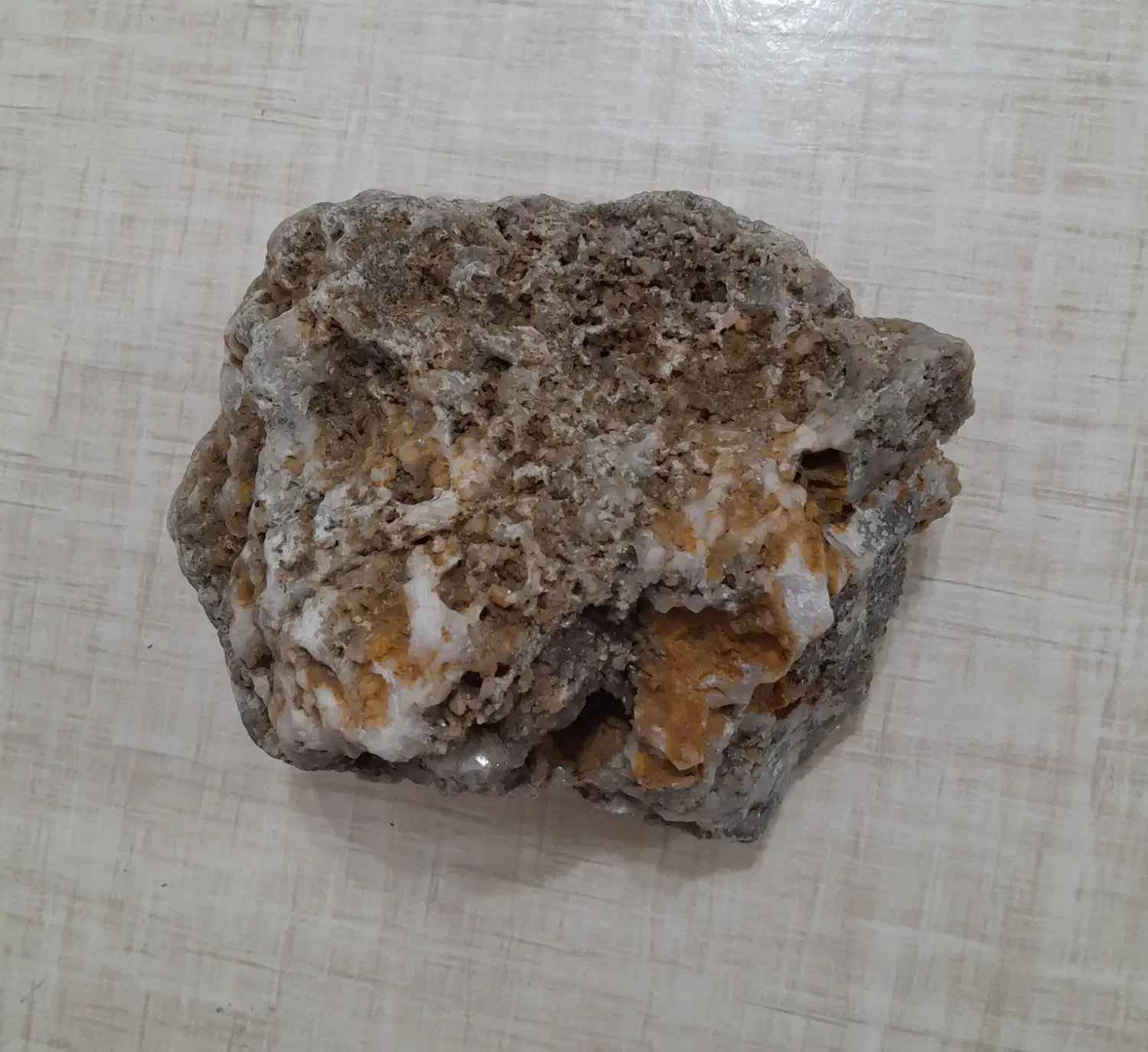 سنگ|کلکسیون اشیاء عتیقه|رشت, گلسار|دیوار