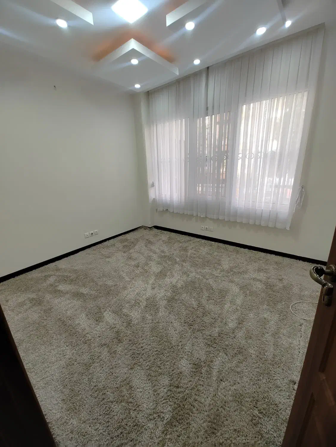 ۱۱۰متر/۲خ/فول امکانات ۵ساله شیک/تکواحدی