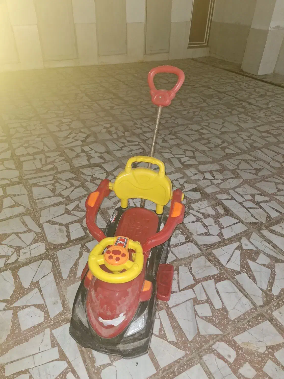 ماشین کودک|کالسکه و لوازم جانبی|بندر انزلی, گمرک|دیوار