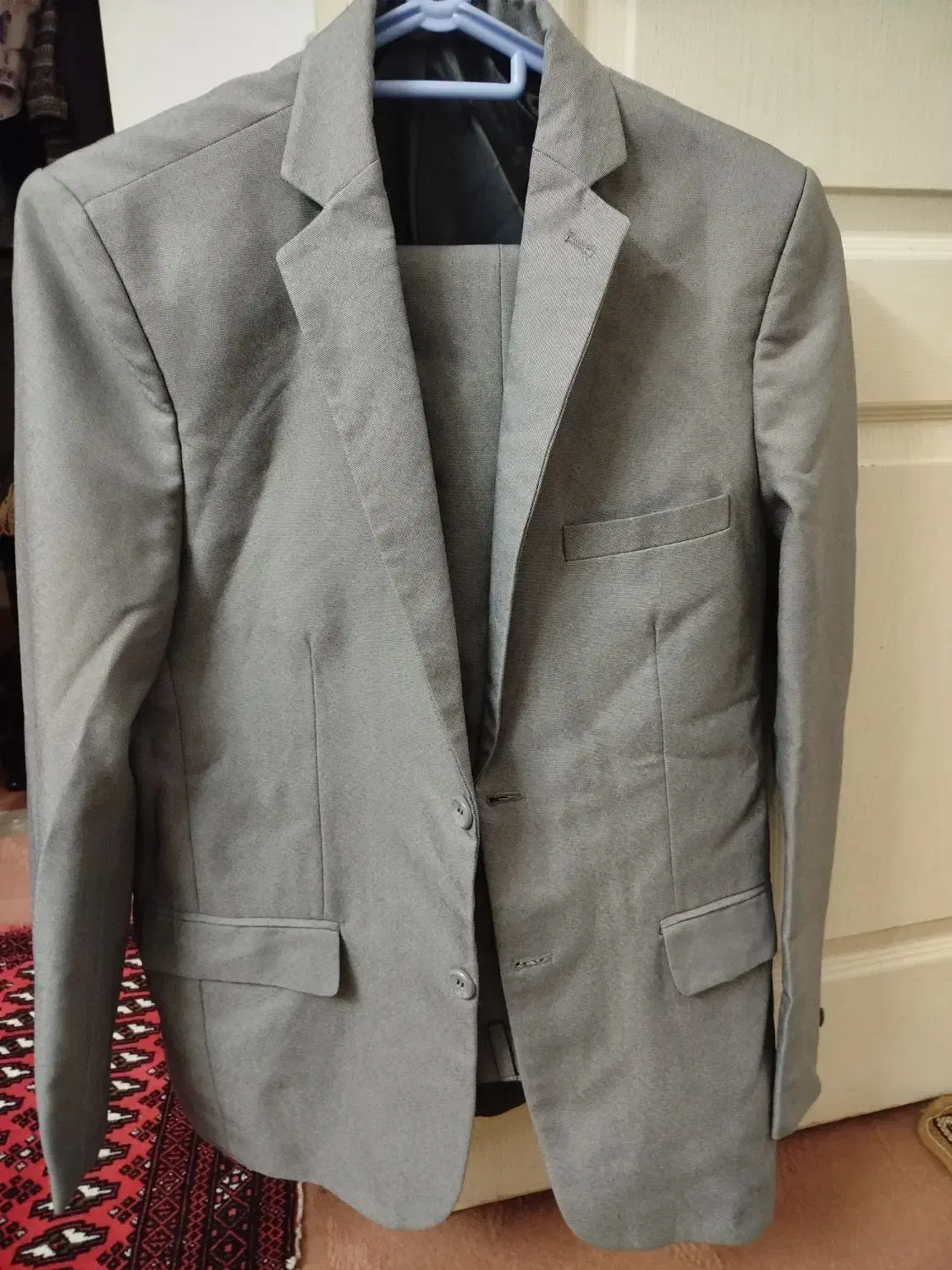 کت شلوار|لباس|گلبهار, شهر جدید گلبهار|دیوار