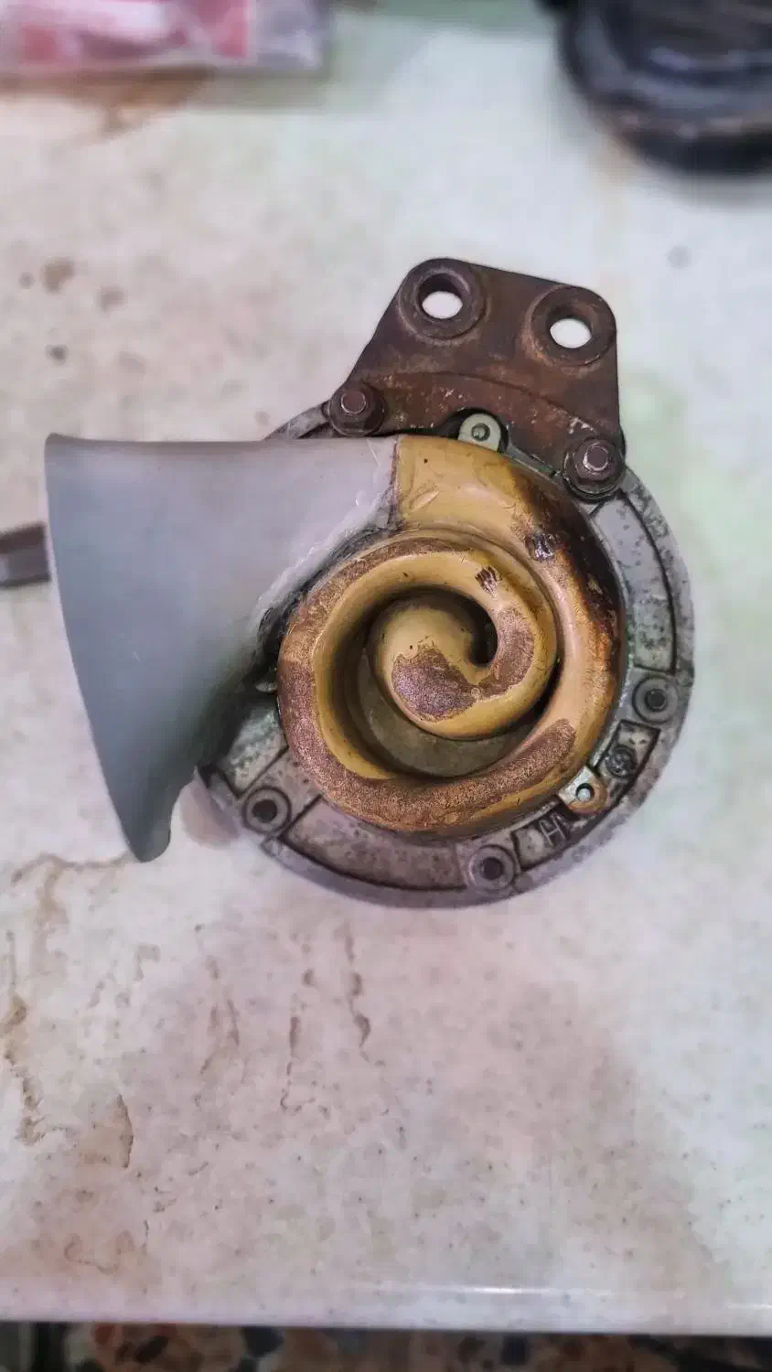 بوق زامیادی|قطعات یدکی و لوازم جانبی|رشت, خرسندی|دیوار