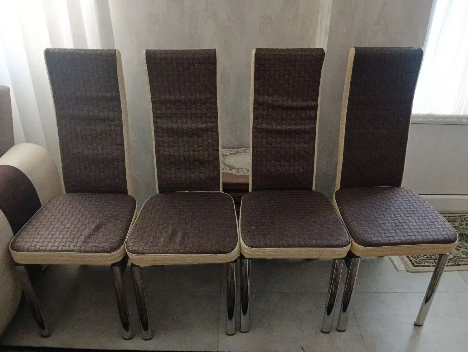 میز ناهار خوری تمیز سالم|میز و صندلی غذاخوری|سامان, |دیوار