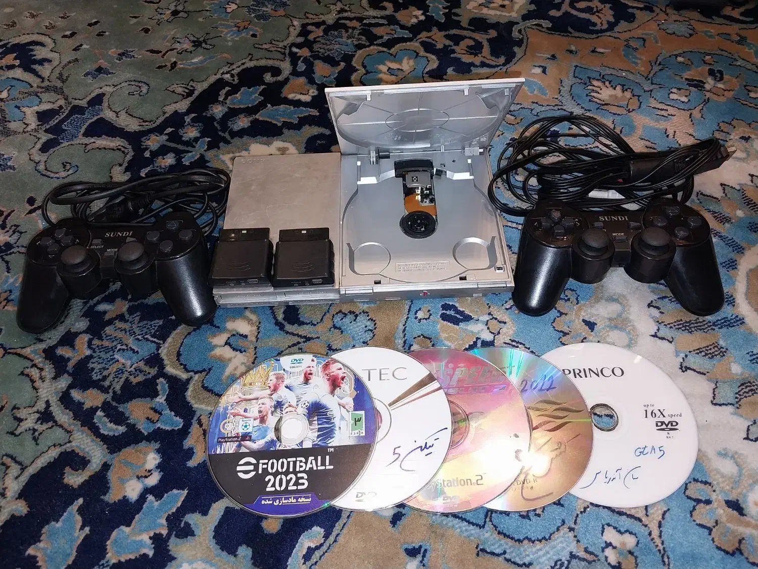 پلی استیشن|کنسول، بازی ویدئویی و آنلاین|پرند, فاز ۶|دیوار