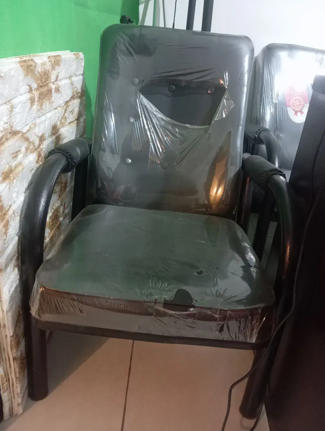 صندلی اداری و میز وسط اداری چستر|مبلمان اداری|ساری, |دیوار