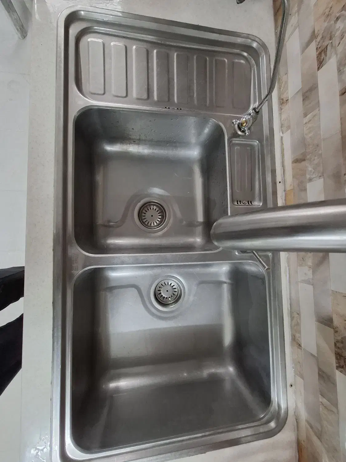 کابینت هایگلاس|آب‌چکان و نظم‌دهنده ظروف|قم, نیروگاه|دیوار