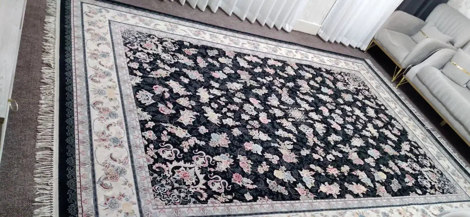 فرش۹ متری|فرش|شهرکرد, |دیوار