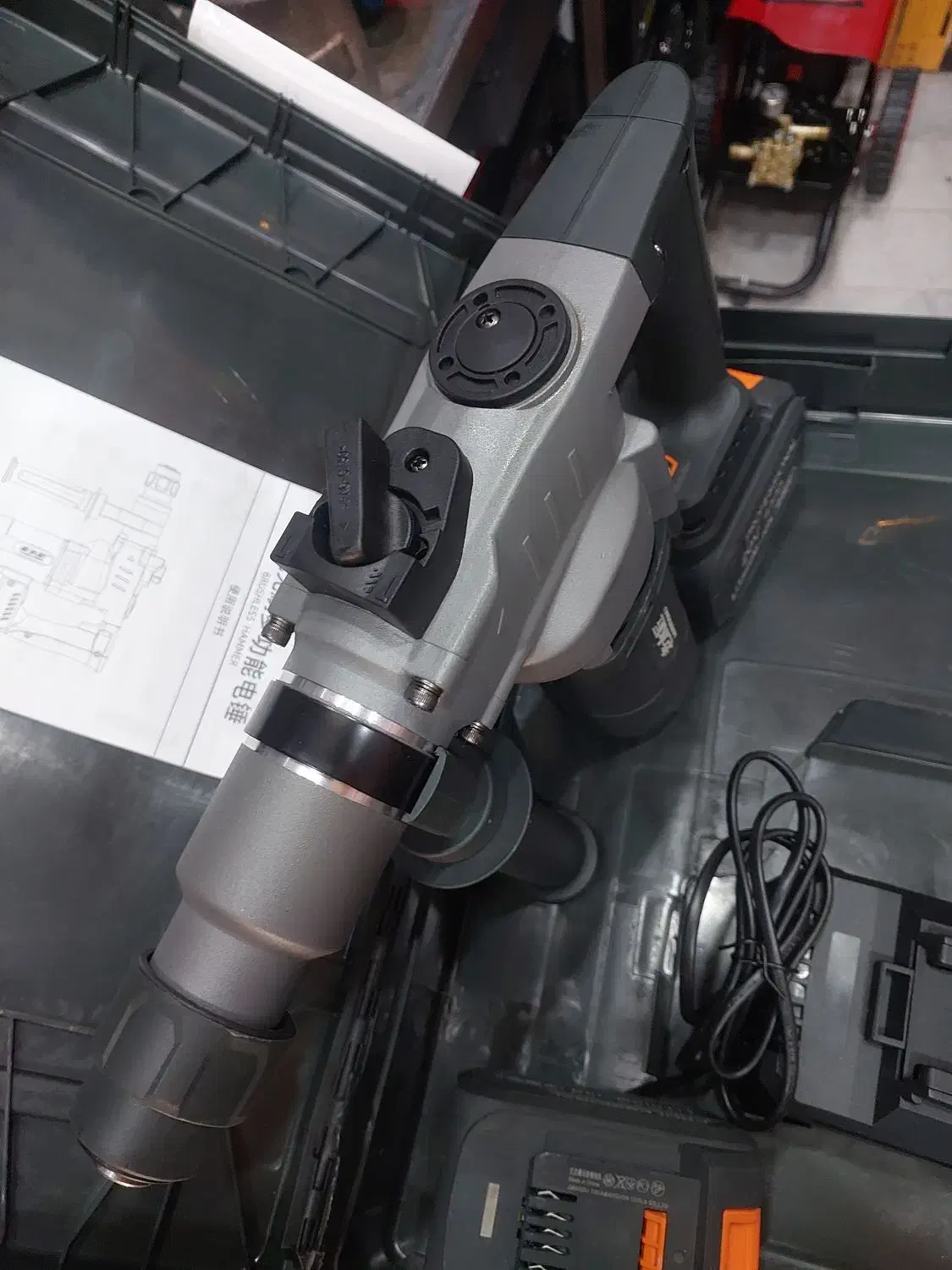 دریل پیکور شارژی ۷ کیلویی ۲ کاره ۲ باطری بزرگ|ماشین‌آلات صنعتی|شیراز, بازار|دیوار