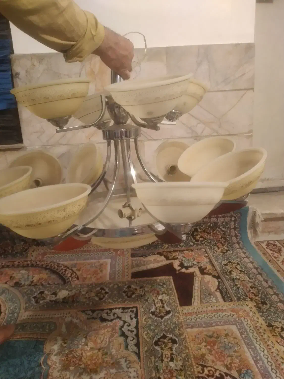 لوستر|لوستر و چراغ آویز|مشهد, خواجه ربیع|دیوار