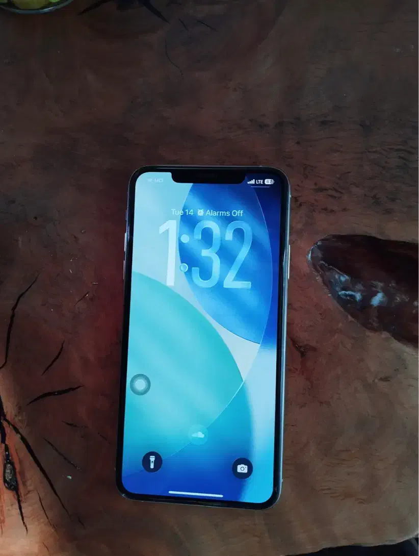 آیفون ۱۱ پرومکس تمیز و کلسیونی|موبایل|قرچک, محمد آباد|دیوار