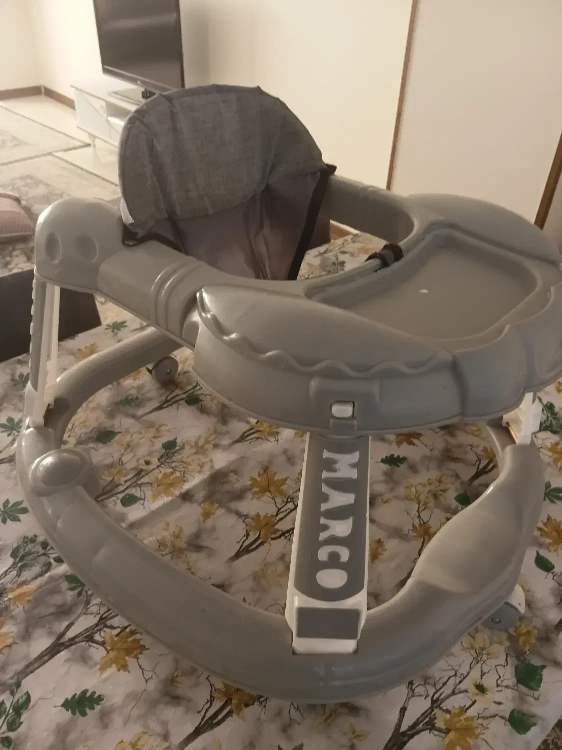 روروئک تاشو|اسباب و اثاث بچه|رباطکریم, رباطکریم|دیوار