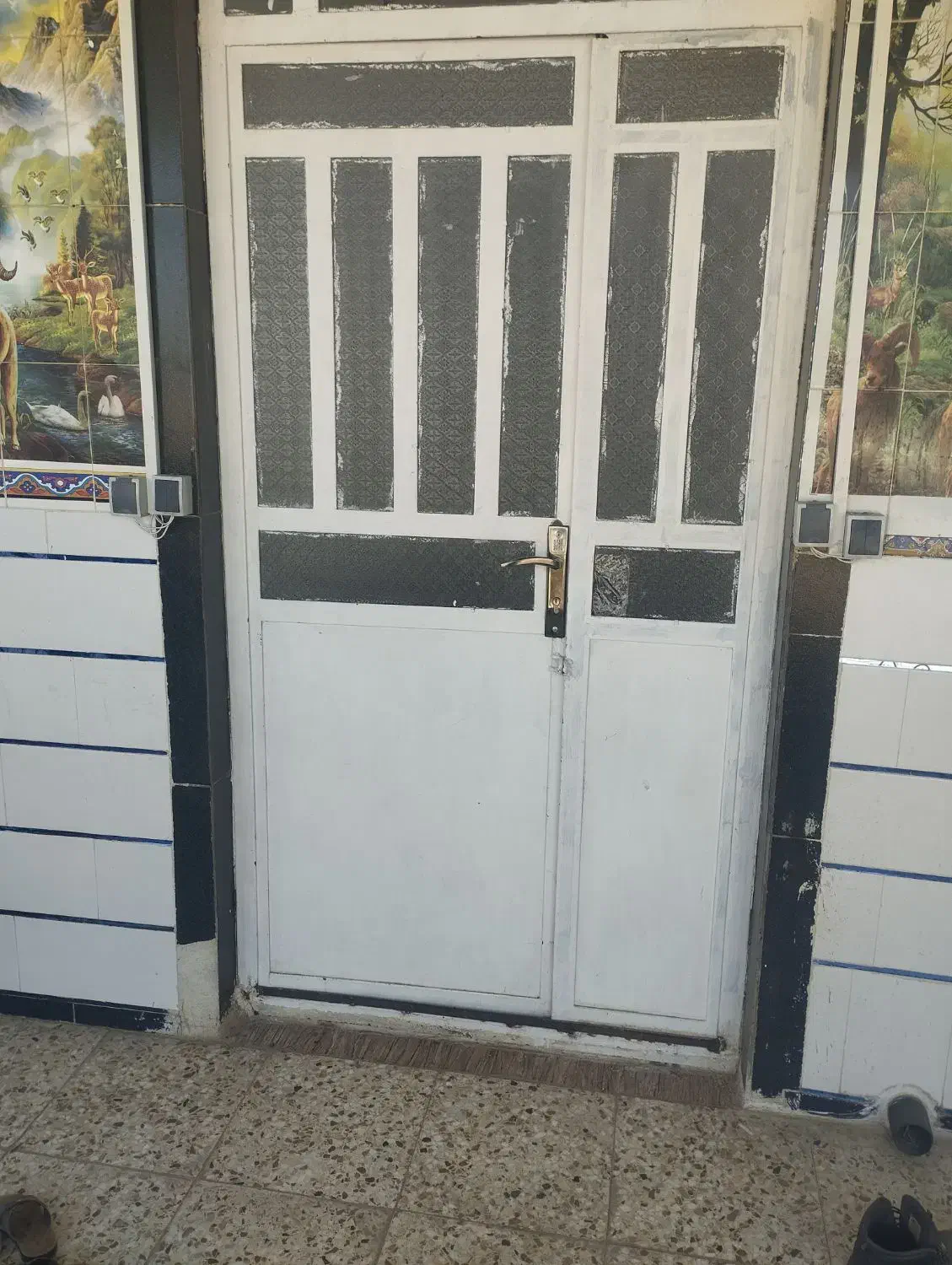 آهن دسته دوم درب راهرو|مصالح و تجهیزات ساختمان|شیراز, بید زرد|دیوار