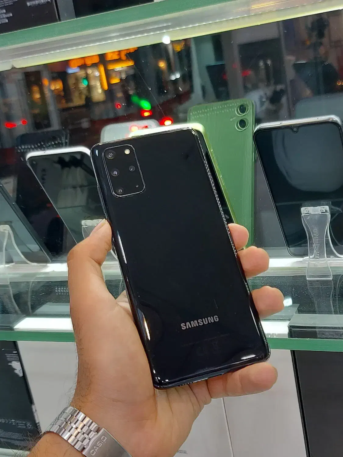 گوشی سامسونگ Galaxy s20plus 5G 128 گیگ رم 12|موبایل|شیراز, خلیلی|دیوار