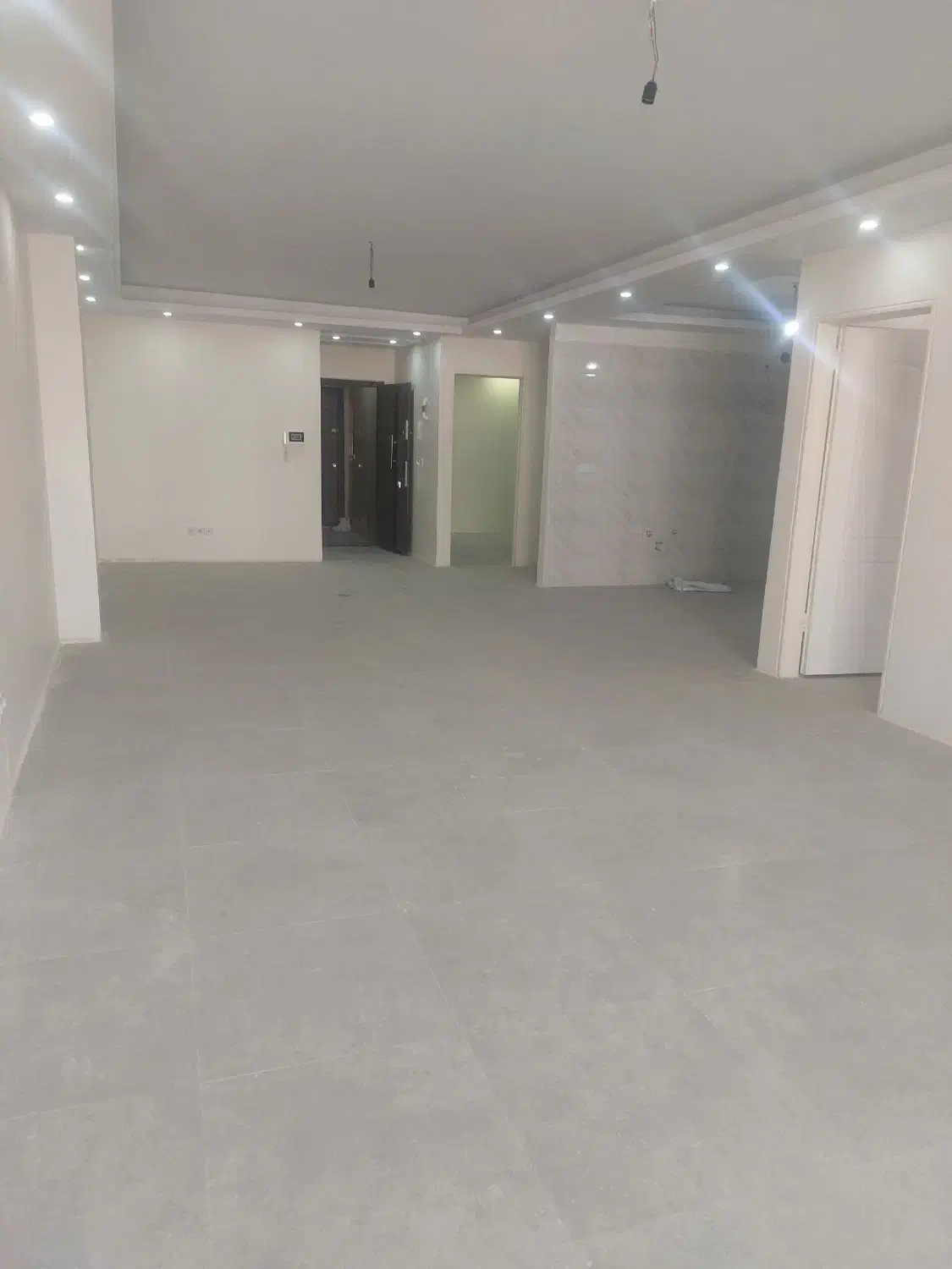 واحد ۱۳۰ متری قولنامه|فروش آپارتمان|کرج, گلشهر|دیوار