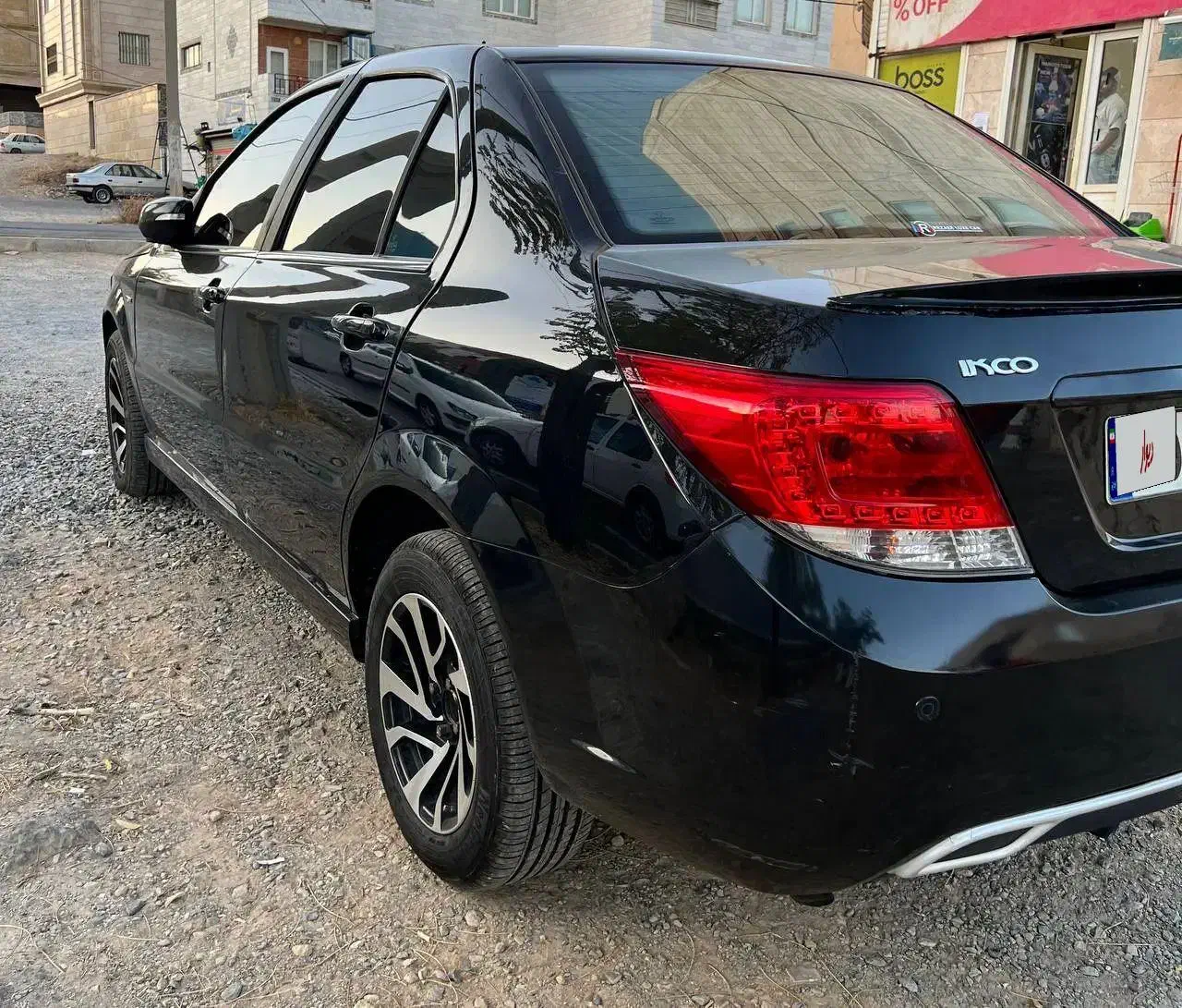 دنا معمولی مدل۹۸|خودرو سواری و وانت|اراک, |دیوار