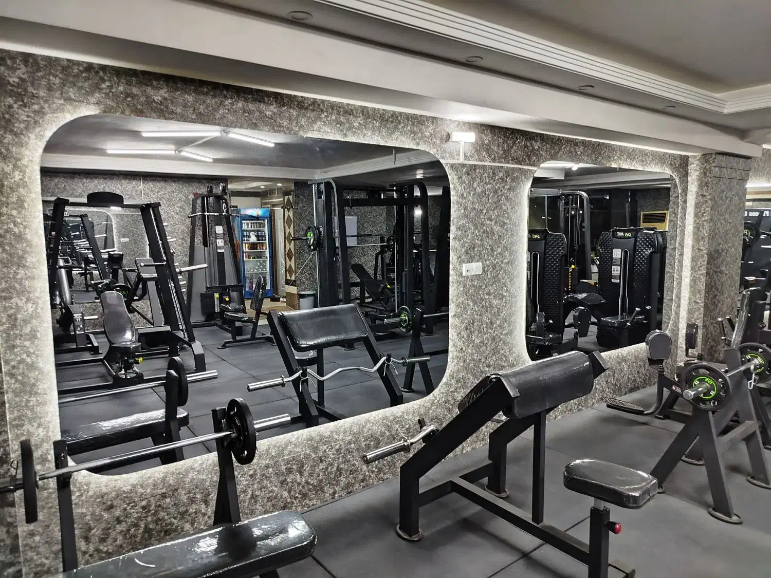 آینه باشگاه اینه|تجهیزات ورزشی|تهران, صاحب الزمان|دیوار