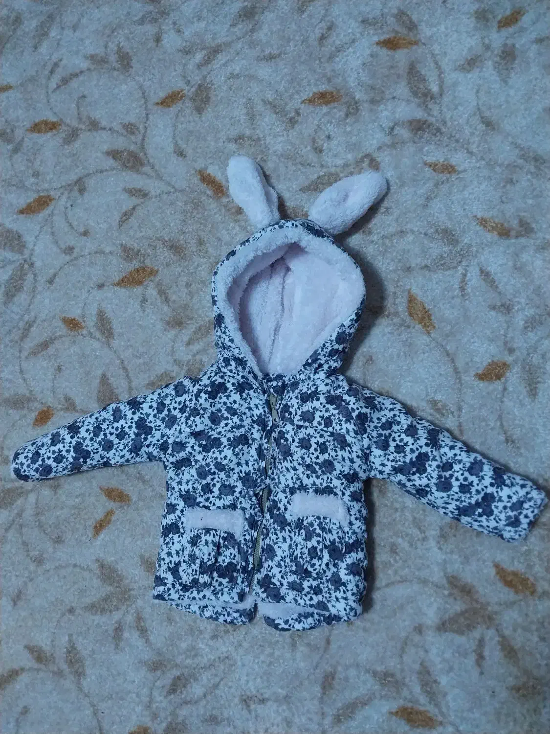 کابشن بچگانه 2ساله در حد نو|کفش و لباس بچه|پاکدشت, شهرک امام رضا|دیوار