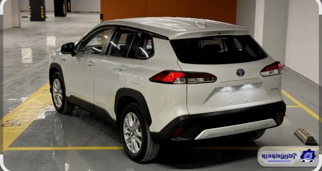 تویوتا کرولاکراس|خودرو سواری و وانت|شیراز, شهرک جماران|دیوار