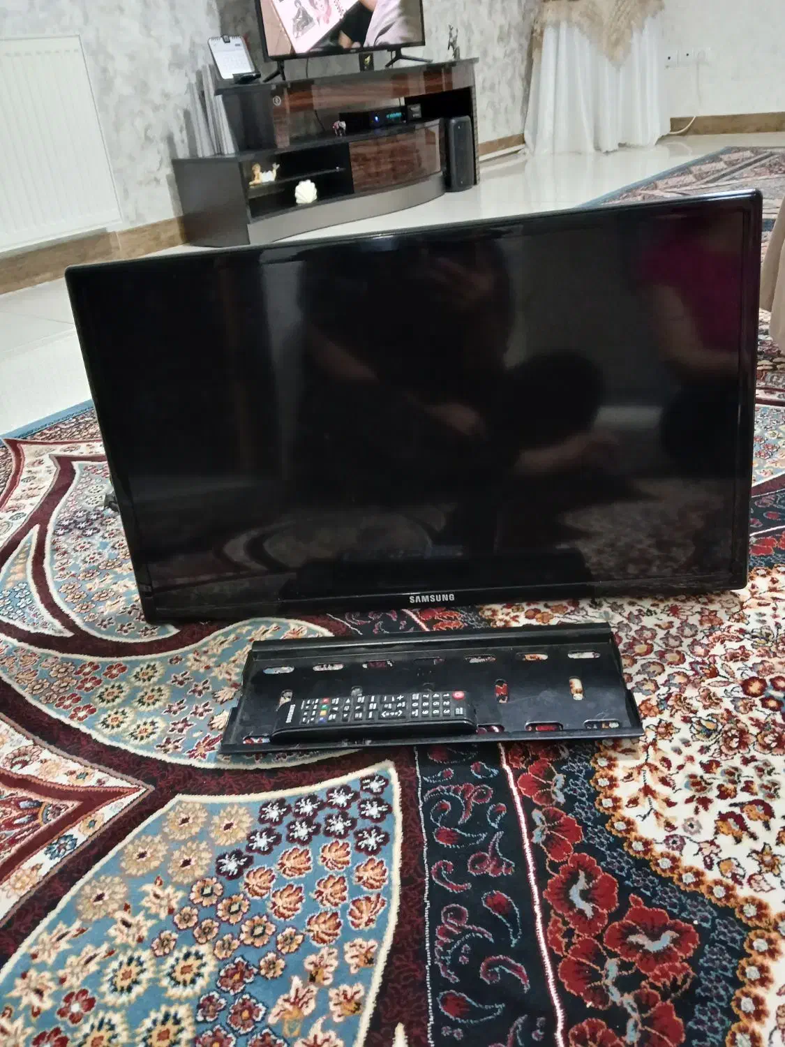 تلویزیون ۲۲اینچ سامسونگ|تلویزیون و پروژکتور|نسیمشهر, |دیوار