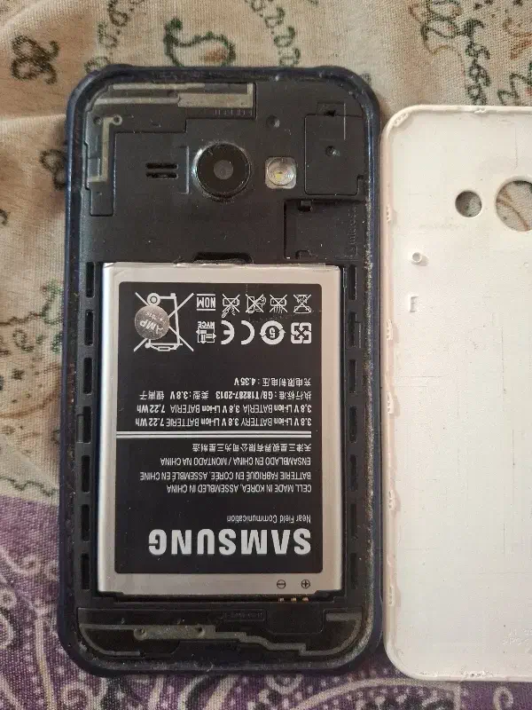 samsung Galaxe j1Ace|موبایل|اهواز, مهرشهر|دیوار