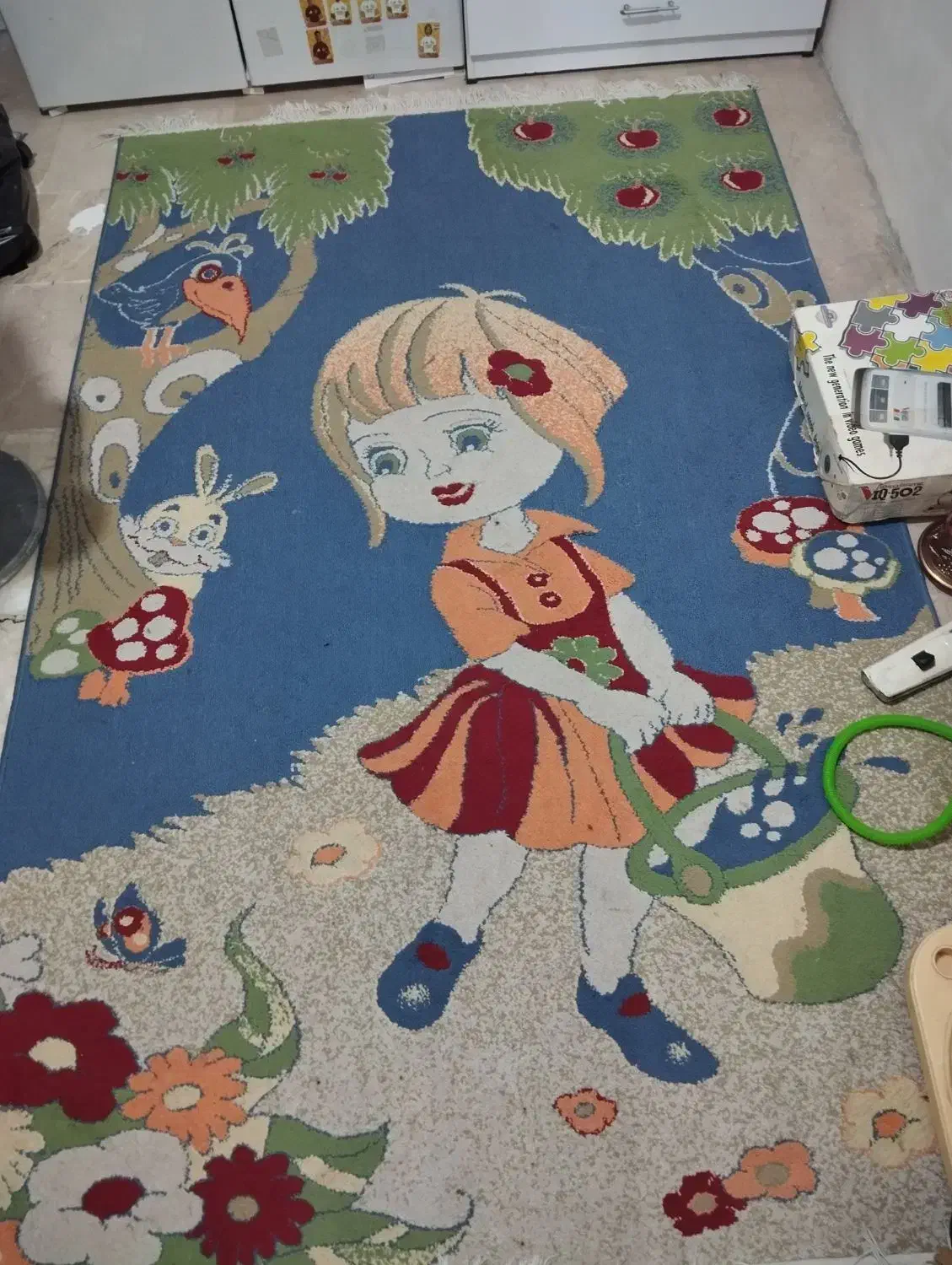 فرش کودک|فرش|اصفهان, سرشبادران|دیوار