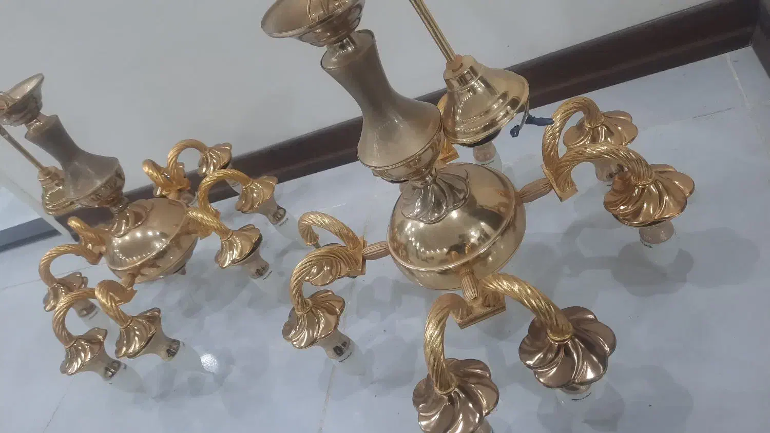 لوستر|لوستر و چراغ آویز|شاهین‌شهر, مخابرات (شهید بهشتی)|دیوار