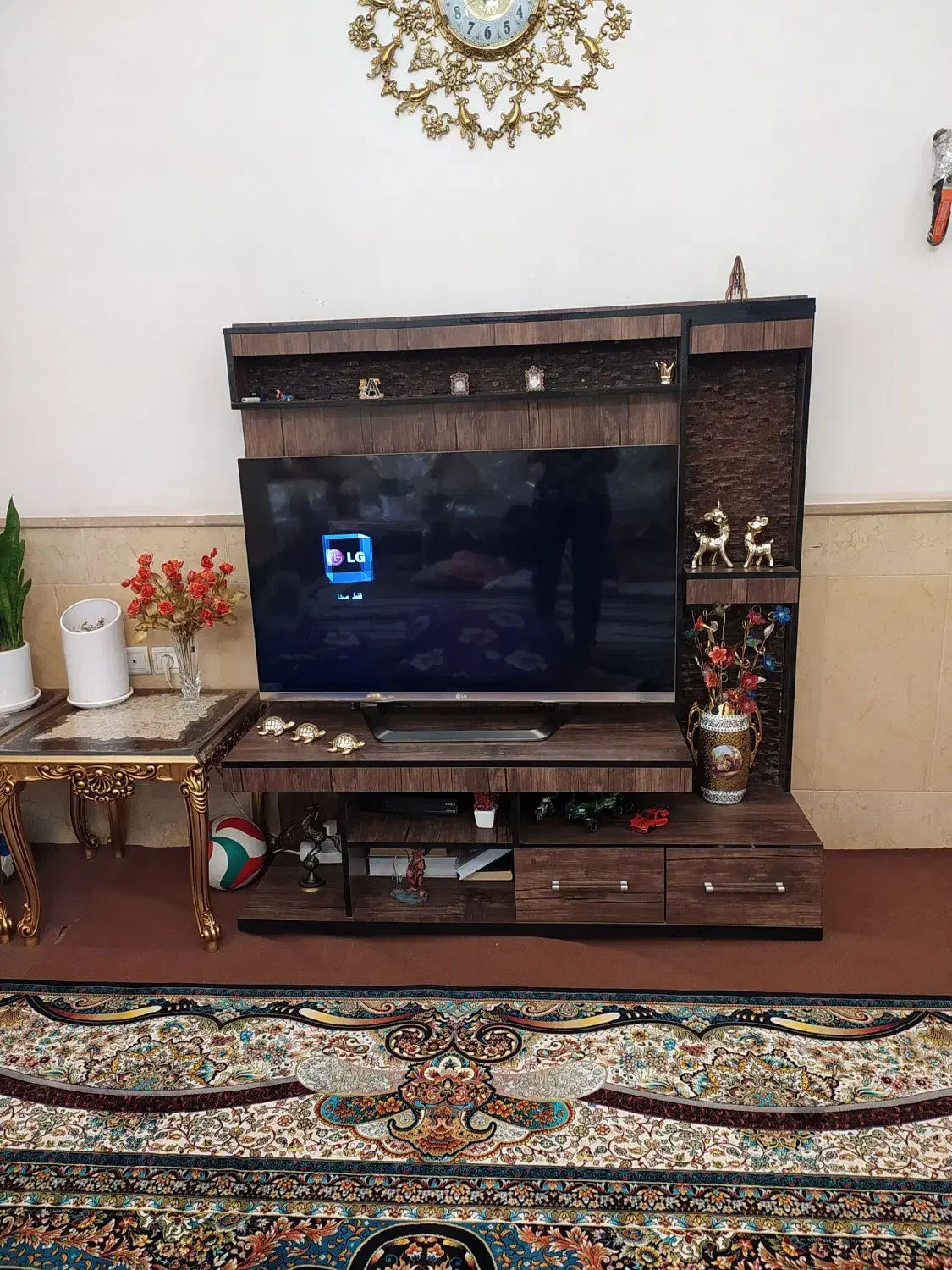 فروش میز تلویزیون/بخاری/کتابخانه/پشتی/جاروبرقی|حراج|قم, انسجام|دیوار