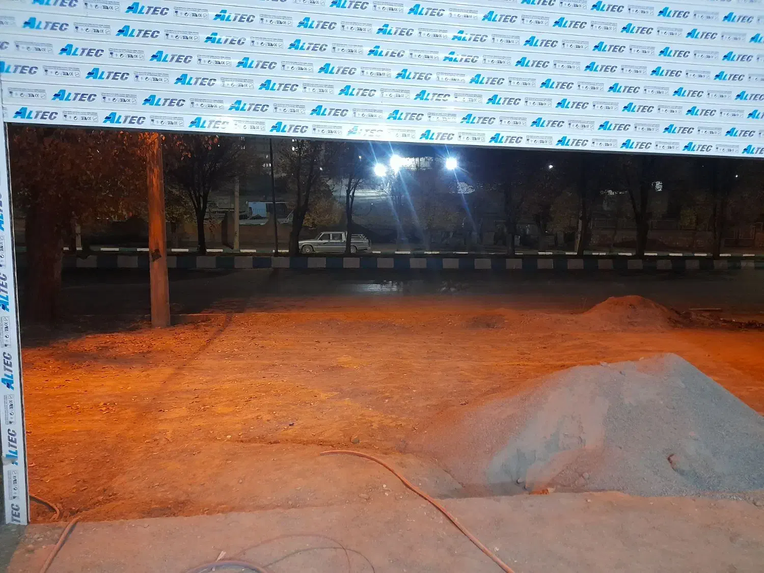 اجاره انبار|اجارهٔ دفتر صنعتی، کشاورزی، تجاری|داران, |دیوار