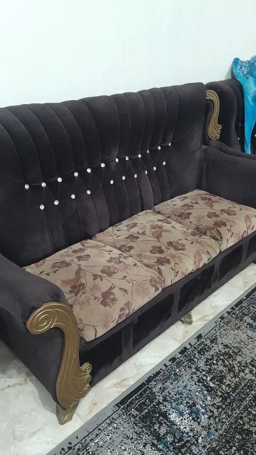 مبل|مبلمان خانگی و میز عسلی|رشت, جانبازان|دیوار