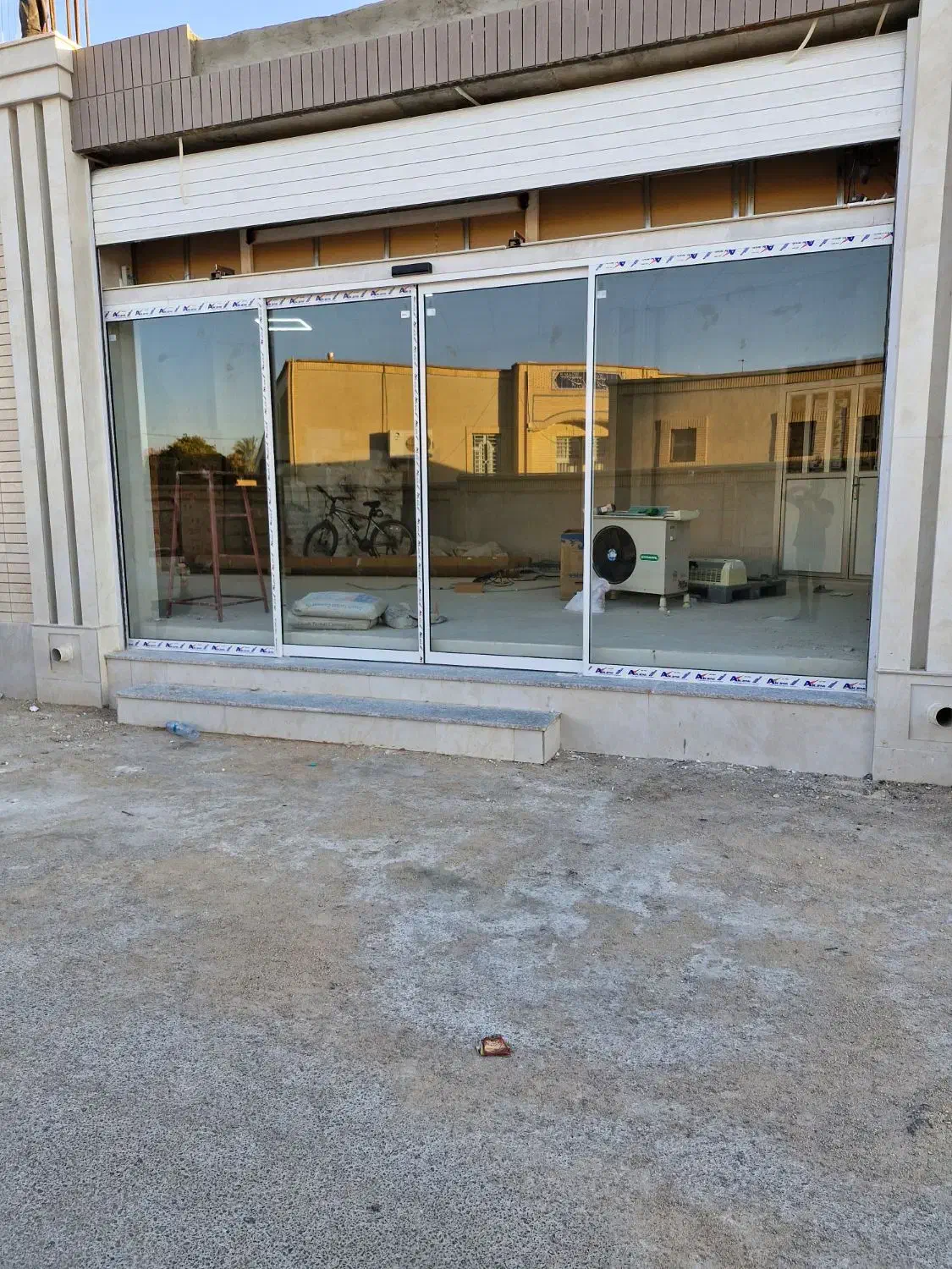 شیشه سکوریت در و پنجره|خدمات پیشه و مهارت|بیرجند, |دیوار