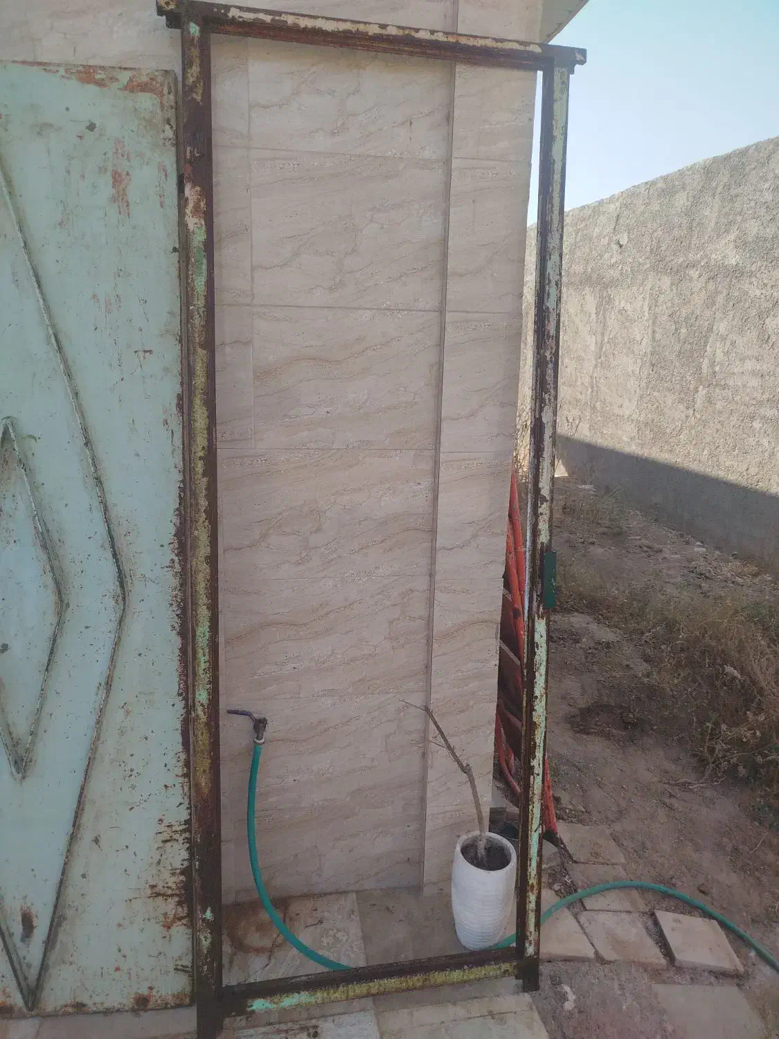 در آهنی|مصالح و تجهیزات ساختمان|جعفرآباد, |دیوار