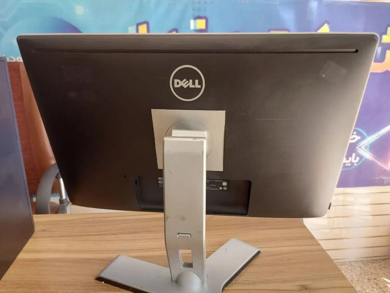 مانیتور وبکم دار DELL|قطعات و لوازم جانبی رایانه|الیگودرز, |دیوار