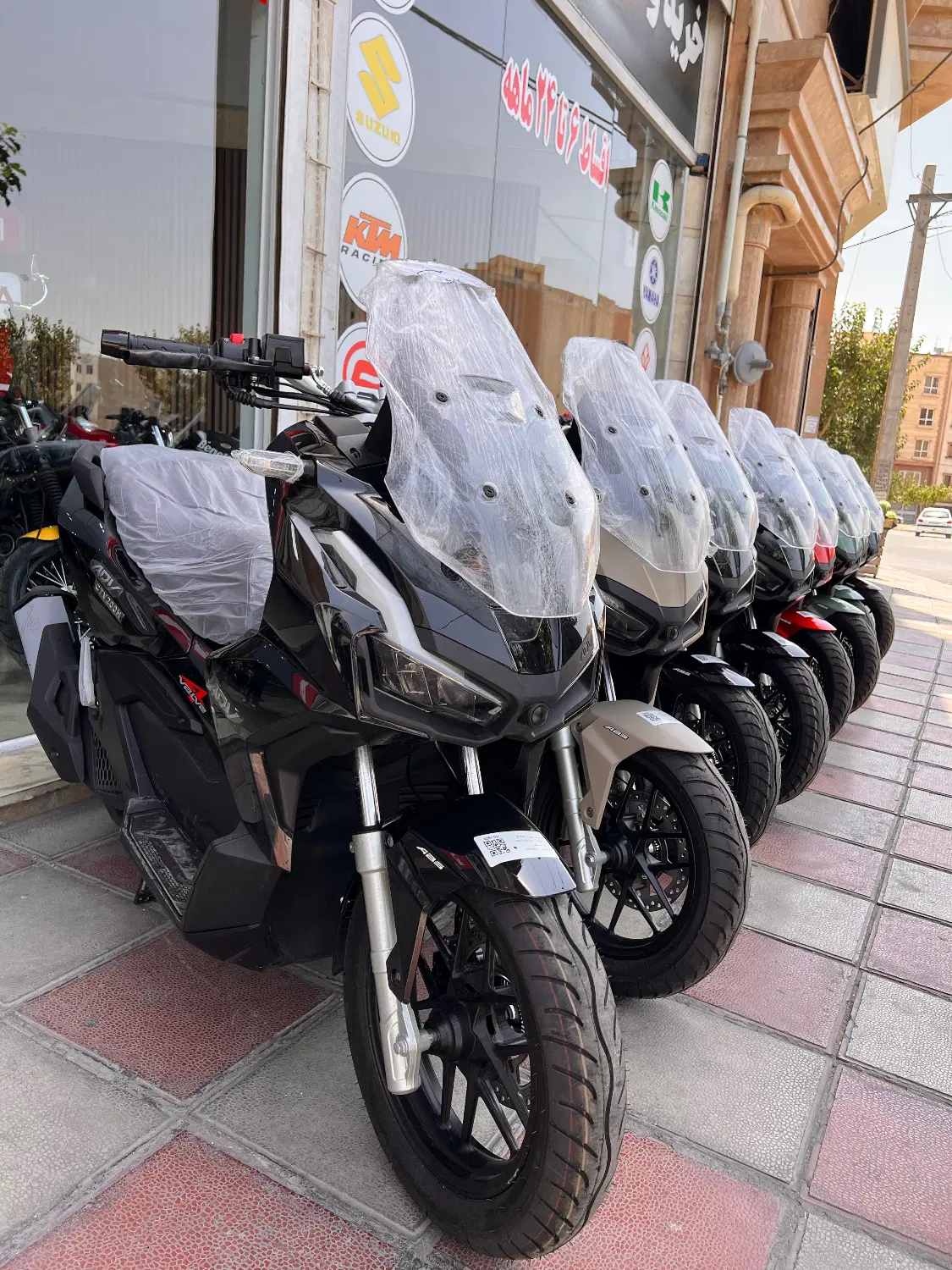 ADV200cc|موتورسیکلت|کرج, ساسانی (قلمستان)|دیوار