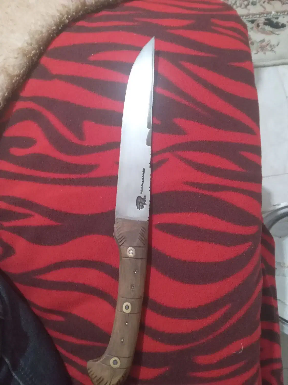 چاقو علی قمی دسته چوبی|ابزارآلات|ورامین, شهرک فجر|دیوار