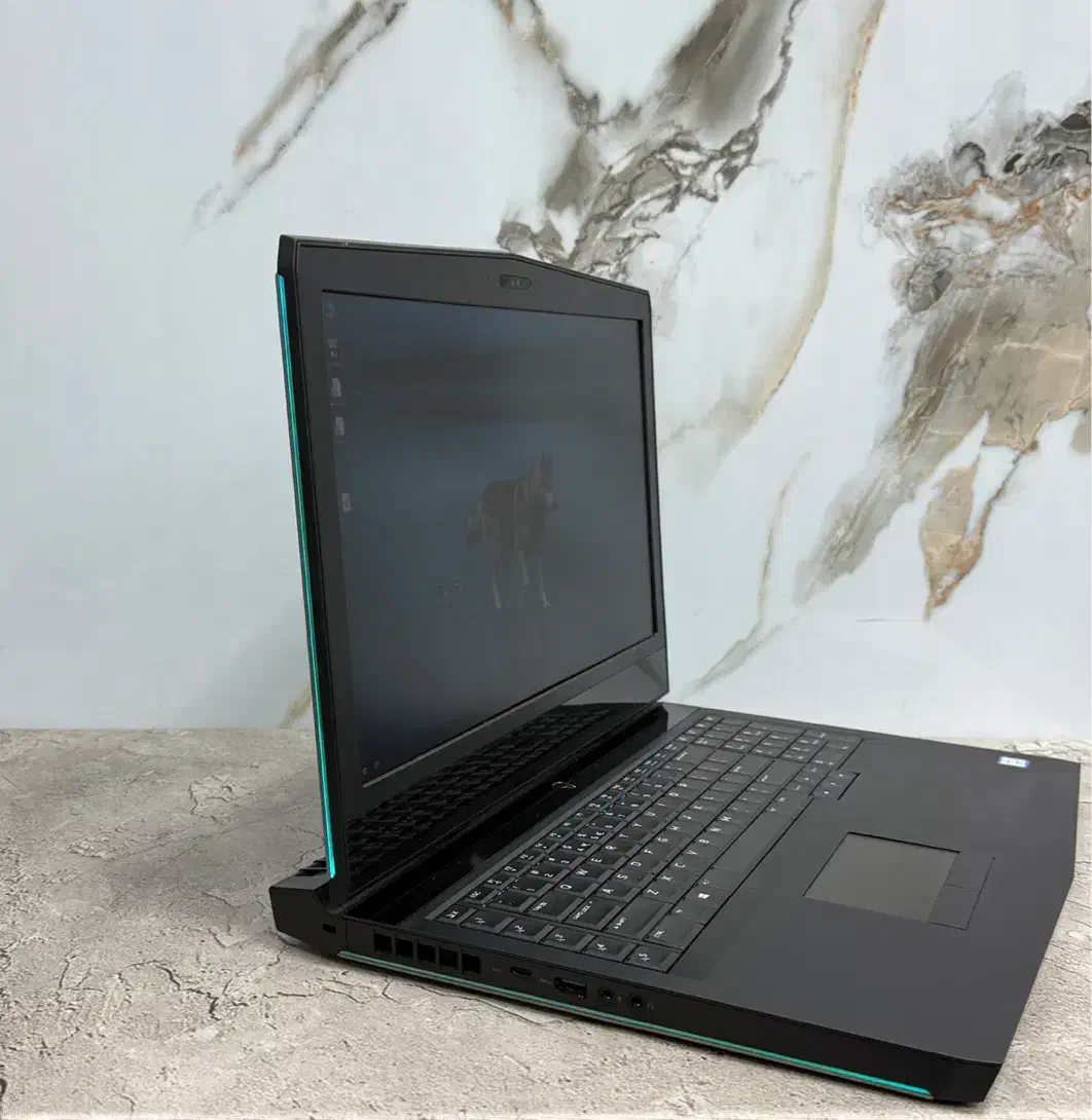 لپتاپ Alienware مخصوص گیمرها 6 گیگ گرافیک|رایانه همراه|اهواز, طالقانی|دیوار