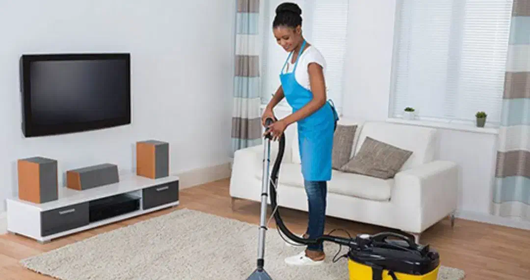 ب یک خدمات چی خانم نیازمندم|استخدام سرایداری و نظافت|پاکدشت, پاکدشت (مامازند)|دیوار