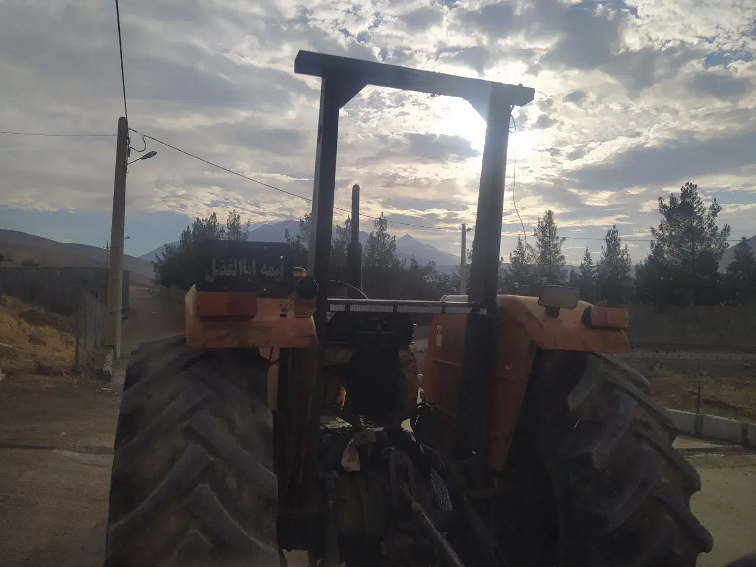 تراکتور ۲۸۵تک|خودرو سنگین|سنقر, |دیوار