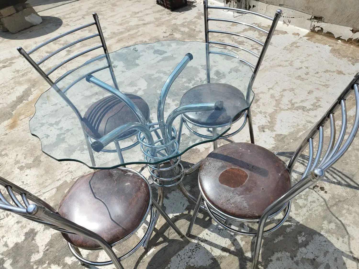 میز صبحانه خوری 4نفره|میز و صندلی غذاخوری|اصفهان, جلالیه|دیوار