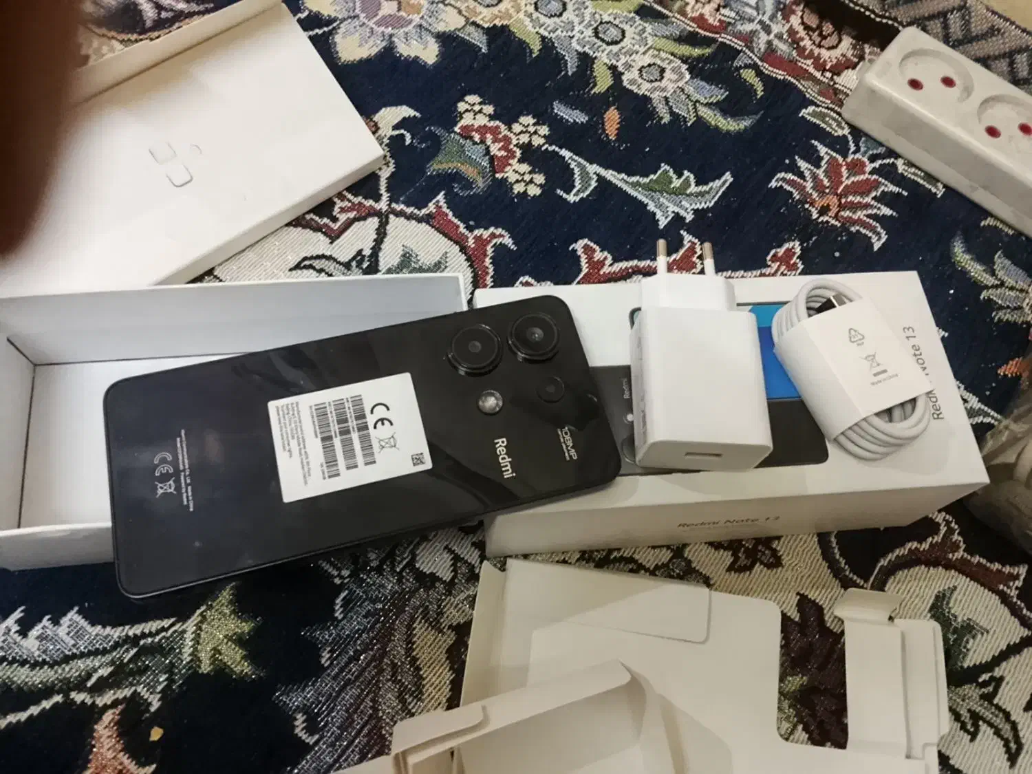 شیامی نوت 13حافظه256رم8درحدنو|موبایل|اصفهان, باغ دریاچه|دیوار