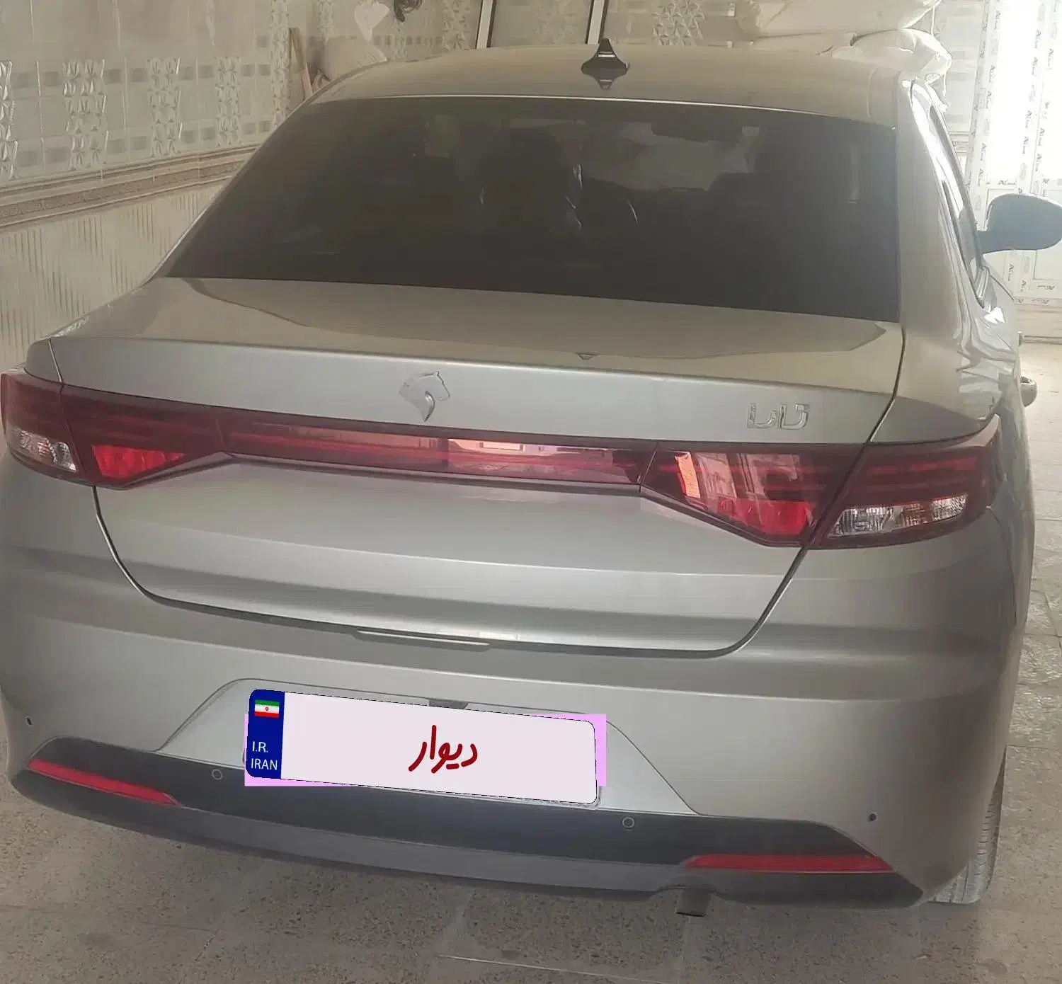 1404 V4 تارا اتوماتیک|خودرو سواری و وانت|رزن, |دیوار