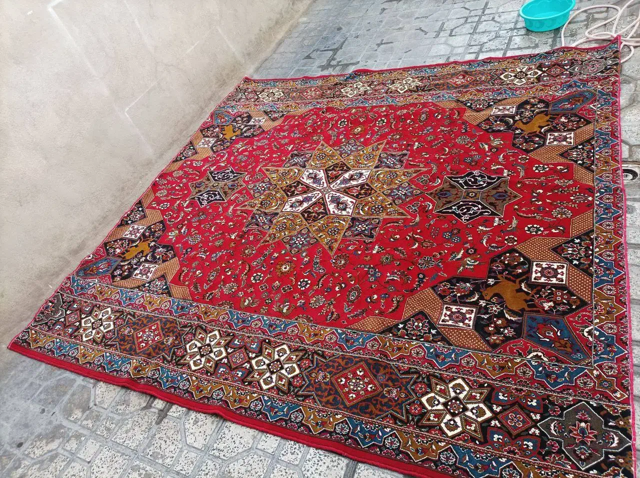 فرش قرمز|فرش|اسلام‌‌آباد غرب, |دیوار