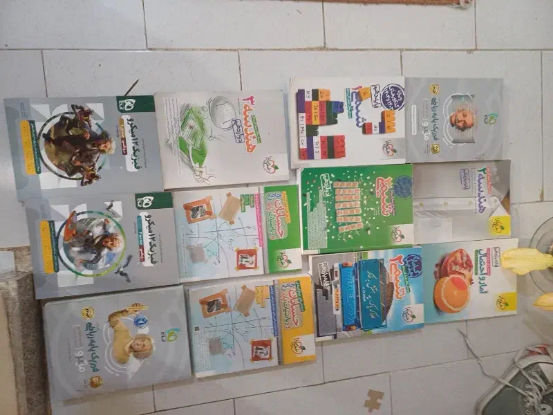 کتاب تست رشته ریاصی و تجربی|کتاب و مجله آموزشی|بندرعباس, |دیوار