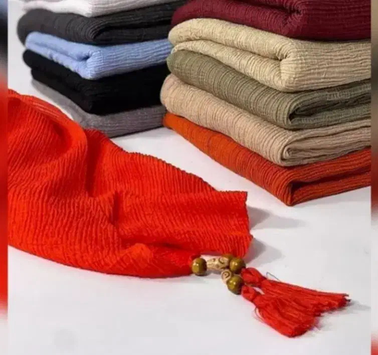 تعدادی شال وارداتی زیر قیمت بازار|لباس|سیرجان, |دیوار